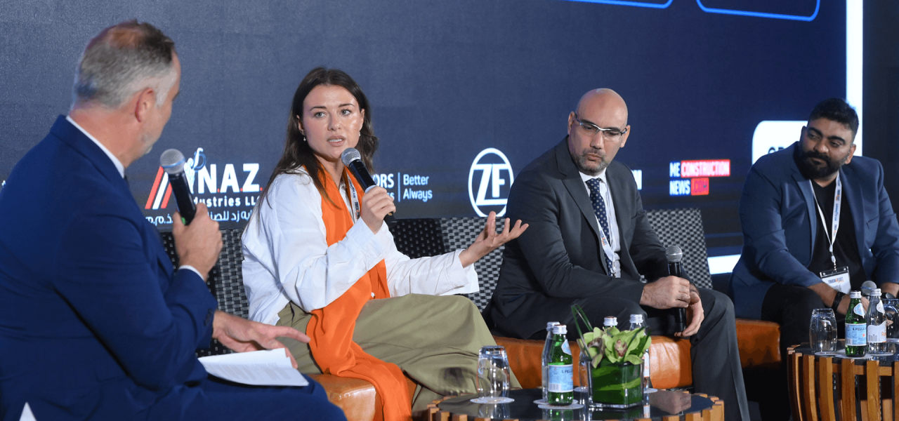 INDUSTRY LEADERS PANEL